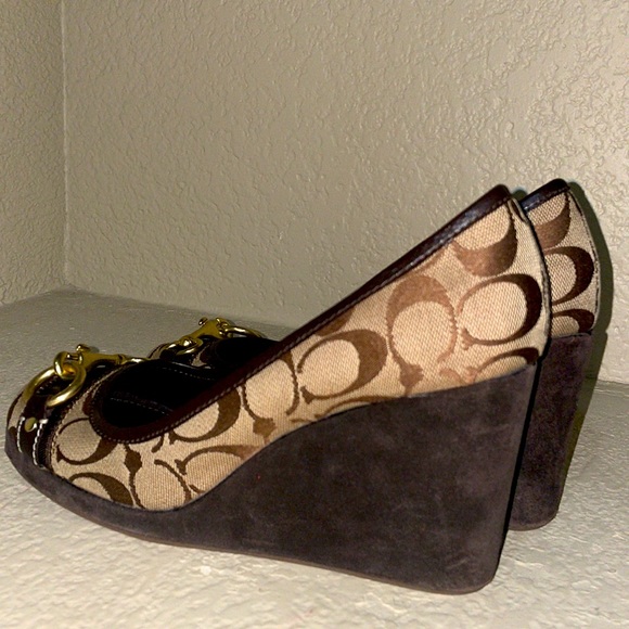 Coach Wedges - Picture 5 of 8